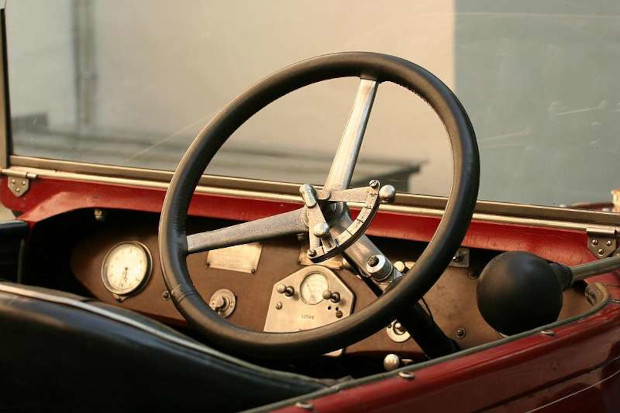 1920 Rover 12 hp, 06