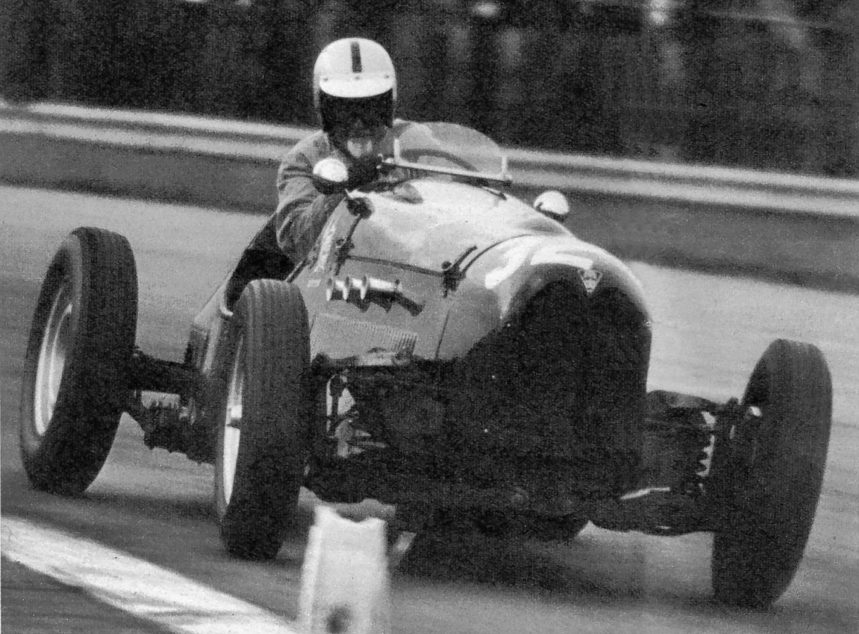 Frank Lockhart in voller Aktion, 1974