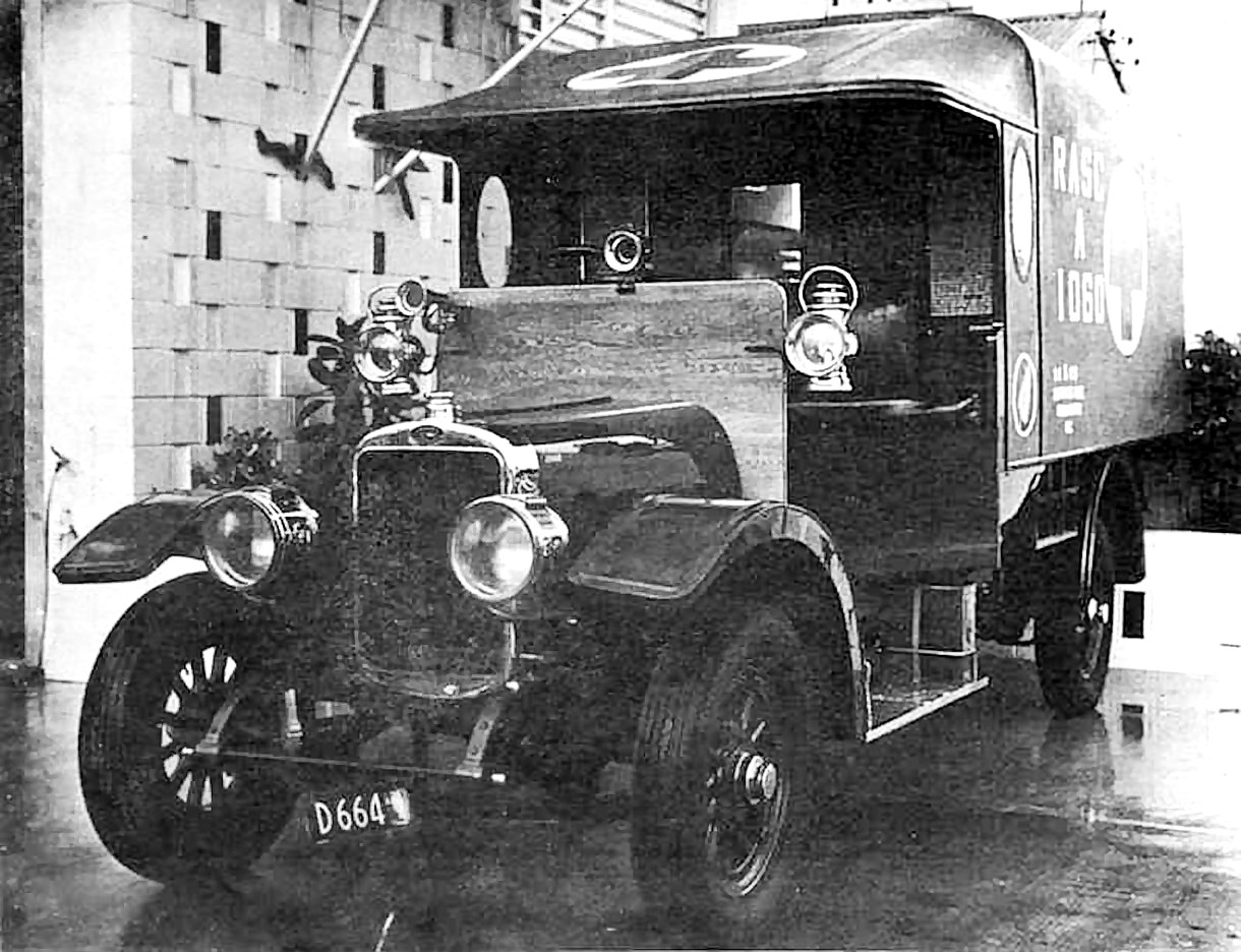 Sunbeam Ambulanzwagen by Rover